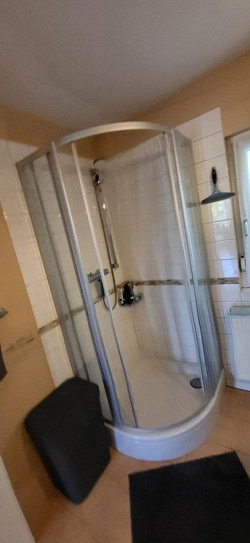 Prenájom bytu 2-izbový 63 m², Oberer Wingertweg 8, Pforzheim, Bádensko-Wurttembersko Prenájom bytu 2-izbový 63 m², Oberer Wingertweg 8, Pforzheim, Bádensko-Wurttembersko