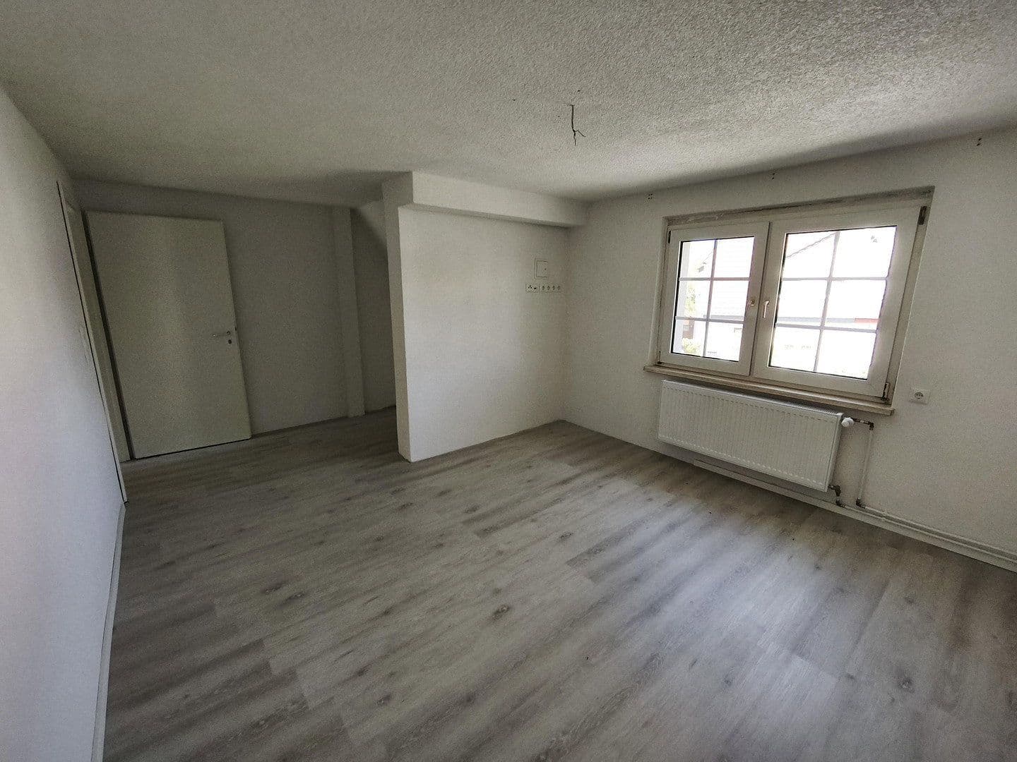 Predaj domu 88 m², pozemek 250 m², Ringweg 26, Gräfenhainichen, Sasko-Anhaltsko Predaj domu 88 m², pozemek 250 m², Ringweg 26, Gräfenhainichen, Sasko-Anhaltsko
