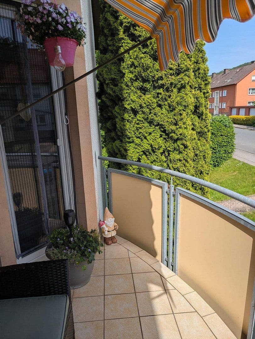 Prenájom bytu 4-izbový 90 m², Schieder-Schwalenberg, Severné Porýnie - Westfálsko Prenájom bytu 4-izbový 90 m², Schieder-Schwalenberg, Severné Porýnie - Westfálsko