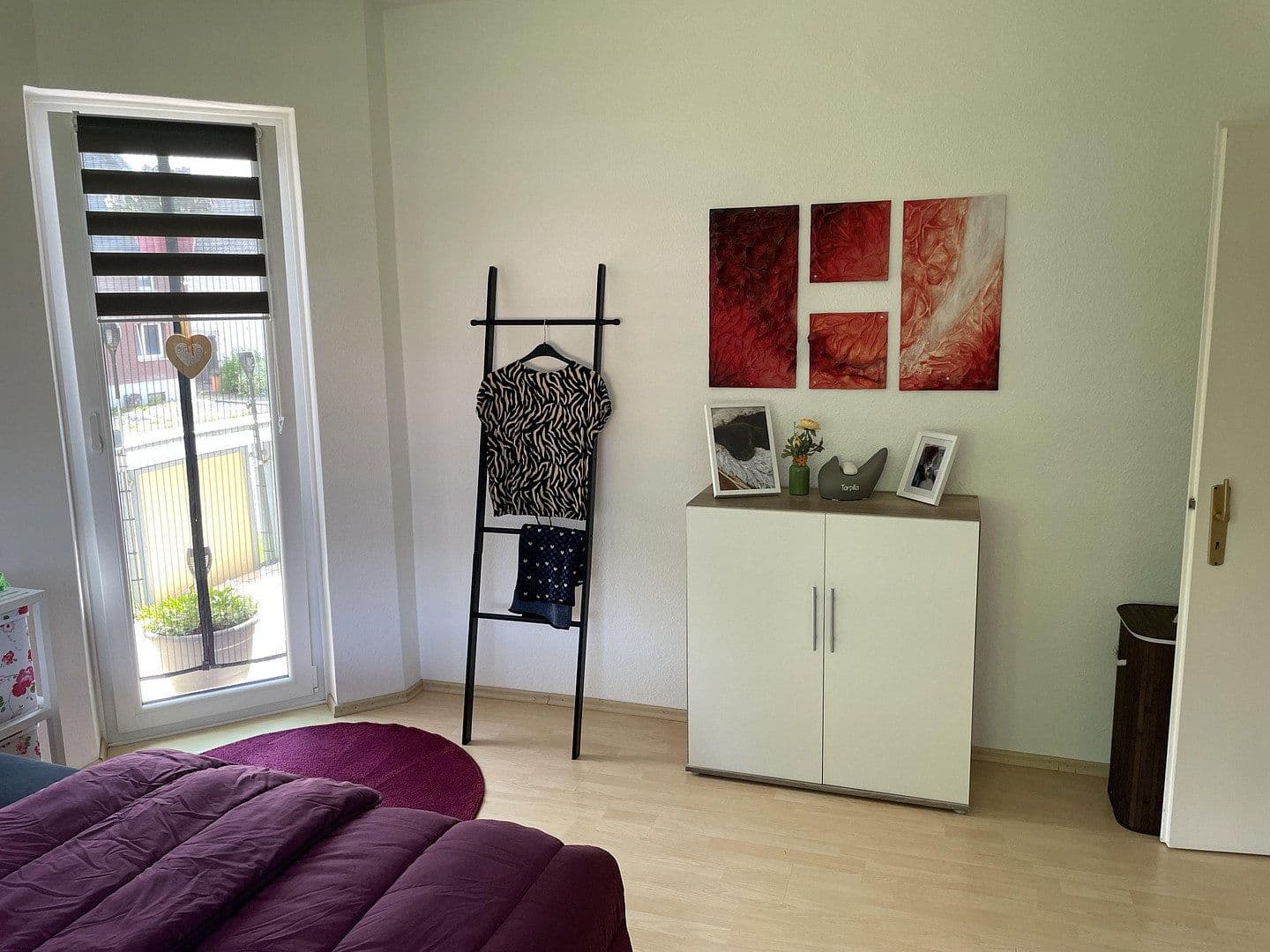 Prenájom bytu 4-izbový 90 m², Schieder-Schwalenberg, Severné Porýnie - Westfálsko Prenájom bytu 4-izbový 90 m², Schieder-Schwalenberg, Severné Porýnie - Westfálsko