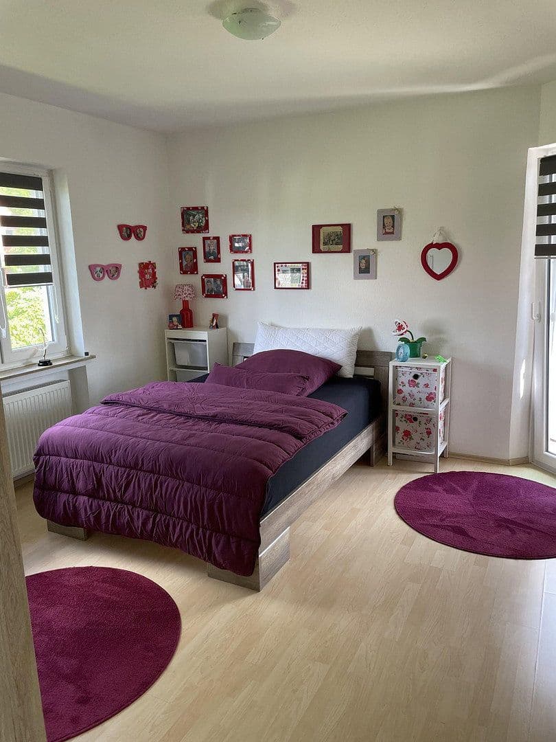 Prenájom bytu 4-izbový 90 m², Schieder-Schwalenberg, Severné Porýnie - Westfálsko Prenájom bytu 4-izbový 90 m², Schieder-Schwalenberg, Severné Porýnie - Westfálsko