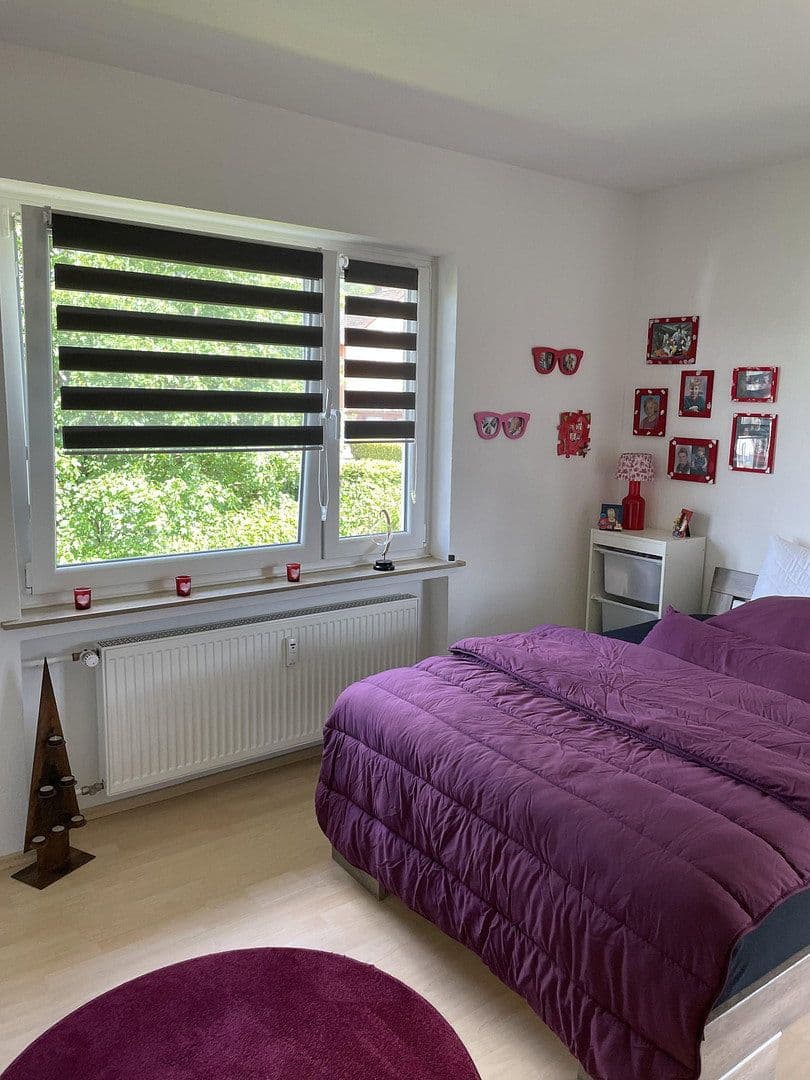 Prenájom bytu 4-izbový 90 m², Schieder-Schwalenberg, Severné Porýnie - Westfálsko Prenájom bytu 4-izbový 90 m², Schieder-Schwalenberg, Severné Porýnie - Westfálsko