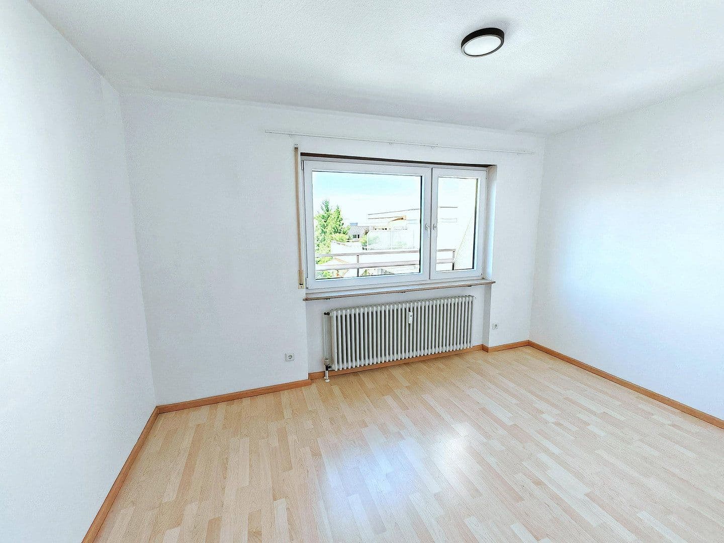 Predaj bytu 3-izbový 90 m², Tannenweg, Winnenden, Bádensko-Wurttembersko Predaj bytu 3-izbový 90 m², Tannenweg, Winnenden, Bádensko-Wurttembersko