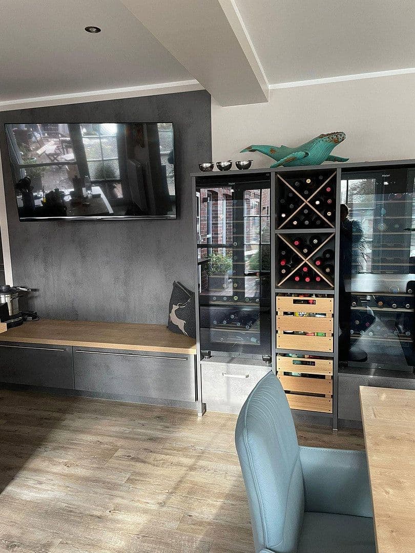 Predaj domu 220 m², pozemek 440 m², Brauereistraße 2, Krummhörn, Dolné Sasko Predaj domu 220 m², pozemek 440 m², Brauereistraße 2, Krummhörn, Dolné Sasko