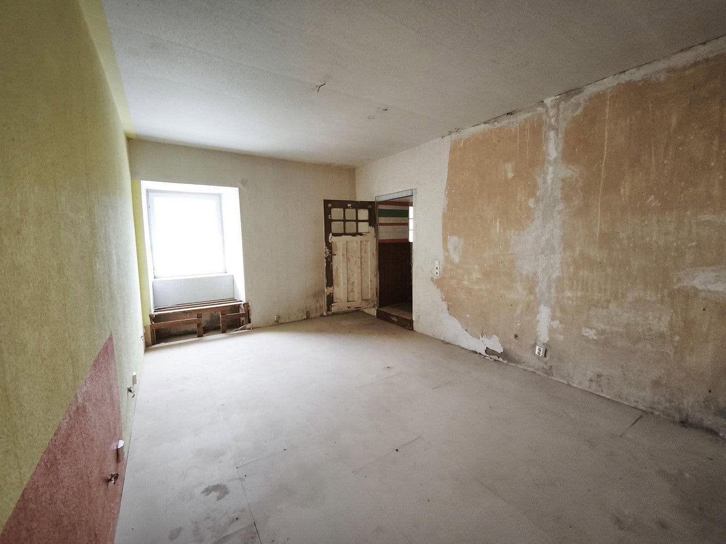 Predaj domu 167 m², pozemek 801 m², Gnetsch 5, Bernburg, Sasko-Anhaltsko Predaj domu 167 m², pozemek 801 m², Gnetsch 5, Bernburg, Sasko-Anhaltsko