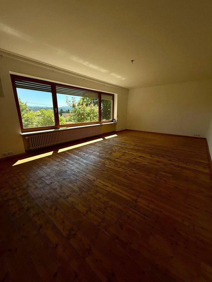 Prenájom domu 127 m², pozemek 15 m², Ringstraße 22, Murg, Bádensko-Wurttembersko Prenájom domu 127 m², pozemek 15 m², Ringstraße 22, Murg, Bádensko-Wurttembersko