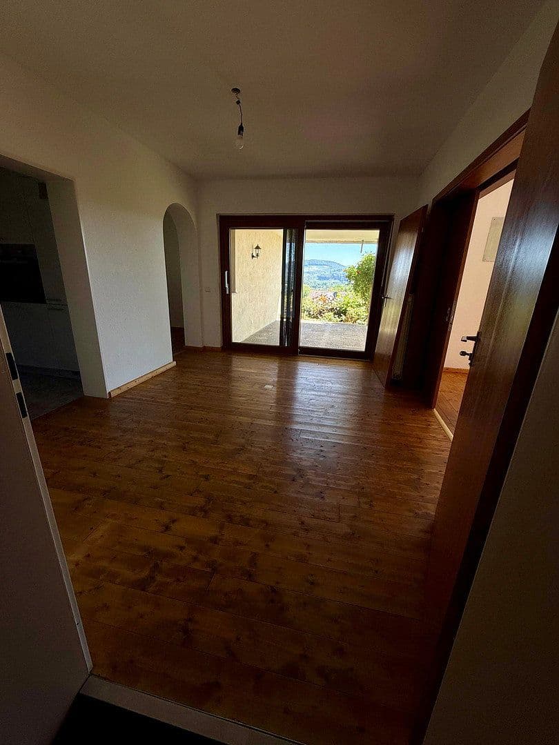 Prenájom domu 127 m², pozemek 15 m², Ringstraße 22, Murg, Bádensko-Wurttembersko Prenájom domu 127 m², pozemek 15 m², Ringstraße 22, Murg, Bádensko-Wurttembersko