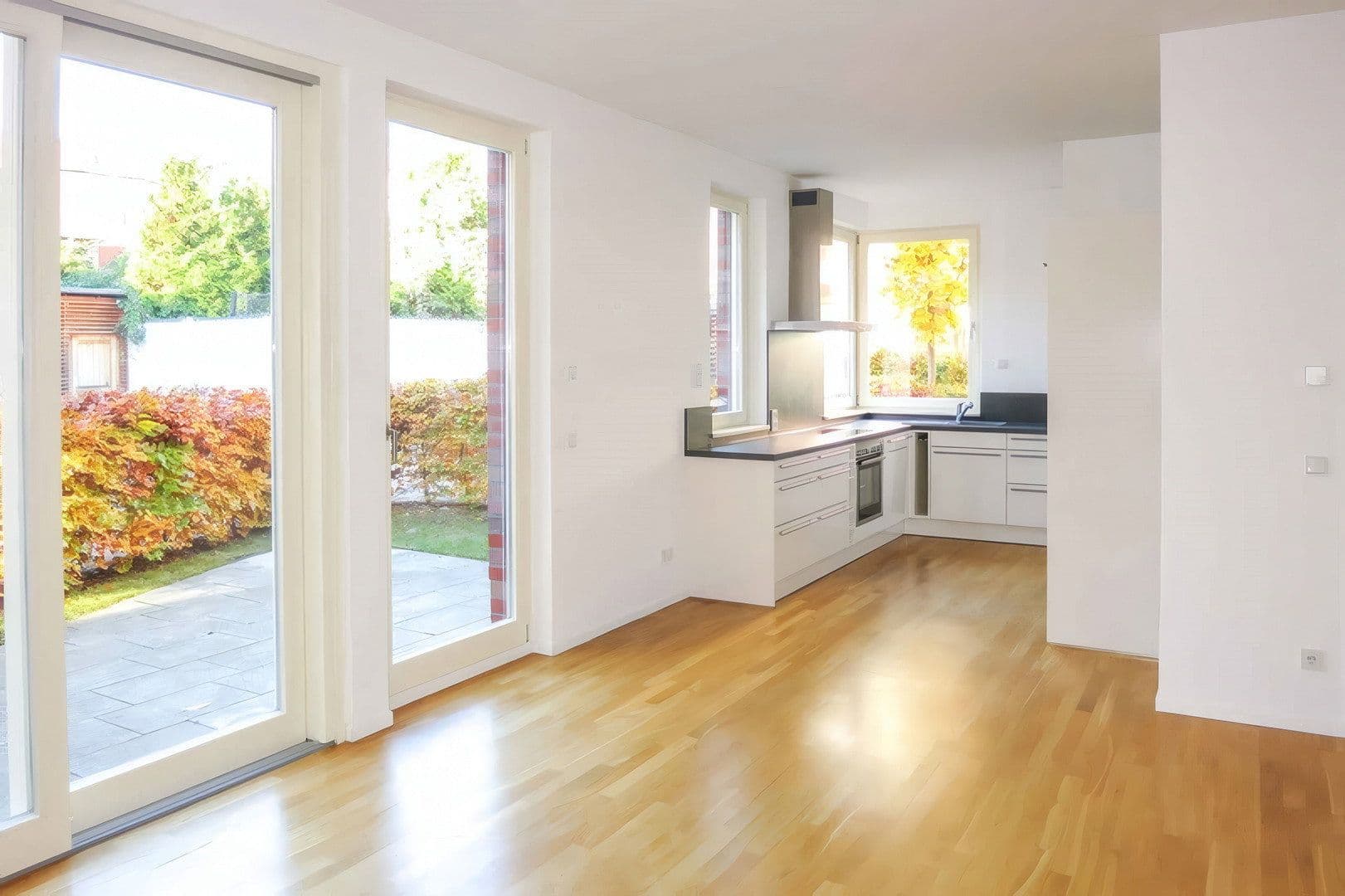 Prenájom bytu 3-izbový 90 m², Gutenbergstraße 83, Potsdam, Brandenbursko Prenájom bytu 3-izbový 90 m², Gutenbergstraße 83, Potsdam, Brandenbursko