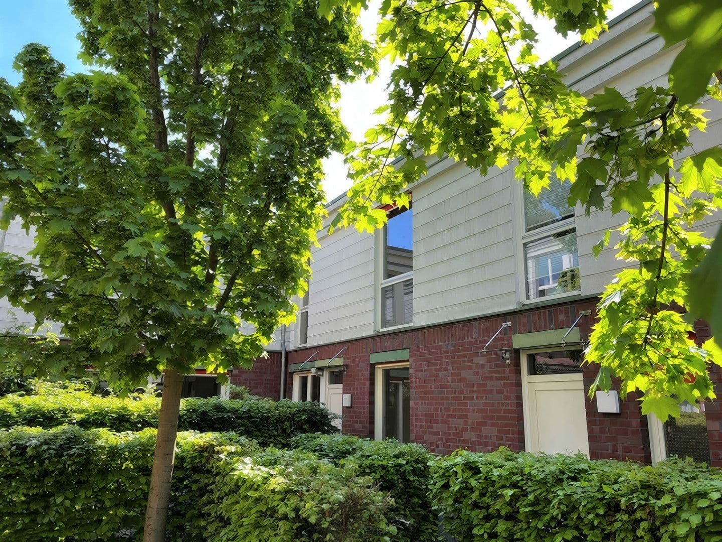 Prenájom bytu 3-izbový 90 m², Gutenbergstraße 83, Potsdam, Brandenbursko Prenájom bytu 3-izbový 90 m², Gutenbergstraße 83, Potsdam, Brandenbursko