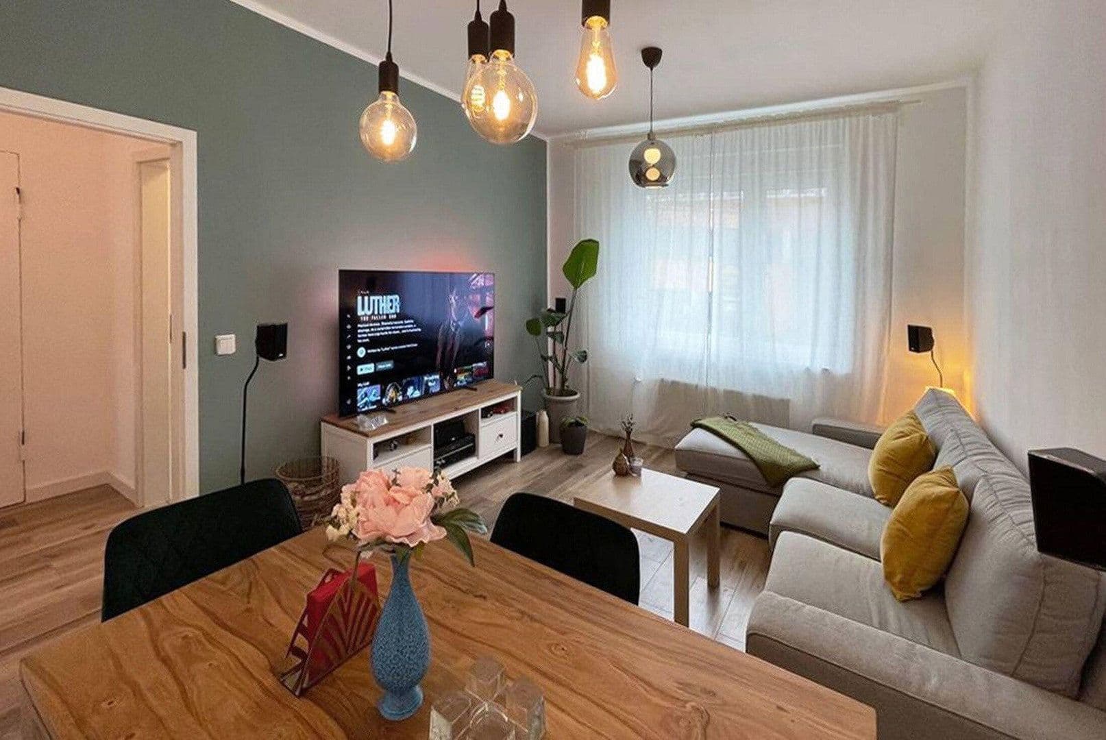 Prenájom bytu 2-izbový 53 m², Berlin, Berlín Prenájom bytu 2-izbový 53 m², Berlin, Berlín