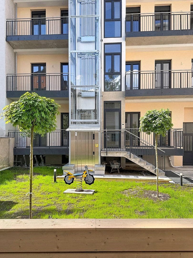 Prenájom bytu 2-izbový 53 m², Berlin, Berlín Prenájom bytu 2-izbový 53 m², Berlin, Berlín
