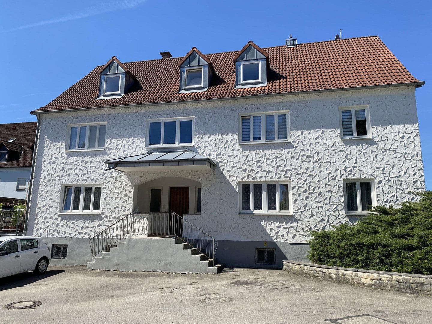 Prenájom bytu 2-izbový 80 m², Neufnachstraße 3, Fischach, Bavorsko Prenájom bytu 2-izbový 80 m², Neufnachstraße 3, Fischach, Bavorsko