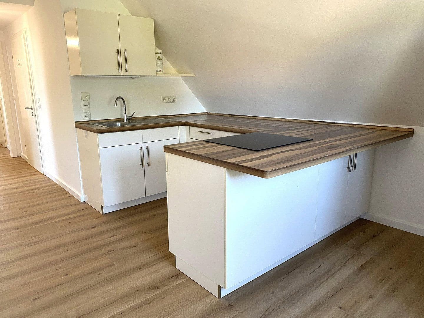 Prenájom bytu 2-izbový 80 m², Neufnachstraße 3, Fischach, Bavorsko Prenájom bytu 2-izbový 80 m², Neufnachstraße 3, Fischach, Bavorsko