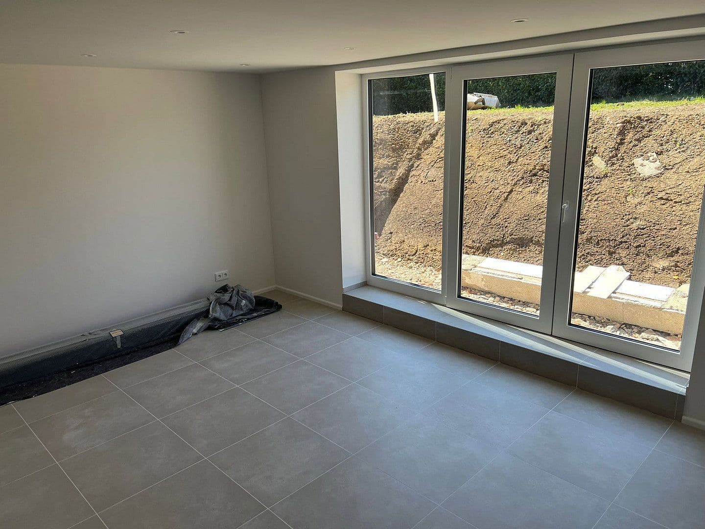 Prenájom bytu 2-izbový 71 m², Echzell, Hesensko Prenájom bytu 2-izbový 71 m², Echzell, Hesensko