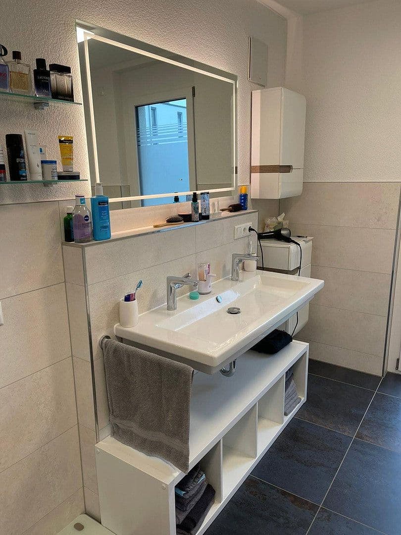Predaj bytu 3-izbový 105 m², Offenburg, Bádensko-Wurttembersko Predaj bytu 3-izbový 105 m², Offenburg, Bádensko-Wurttembersko