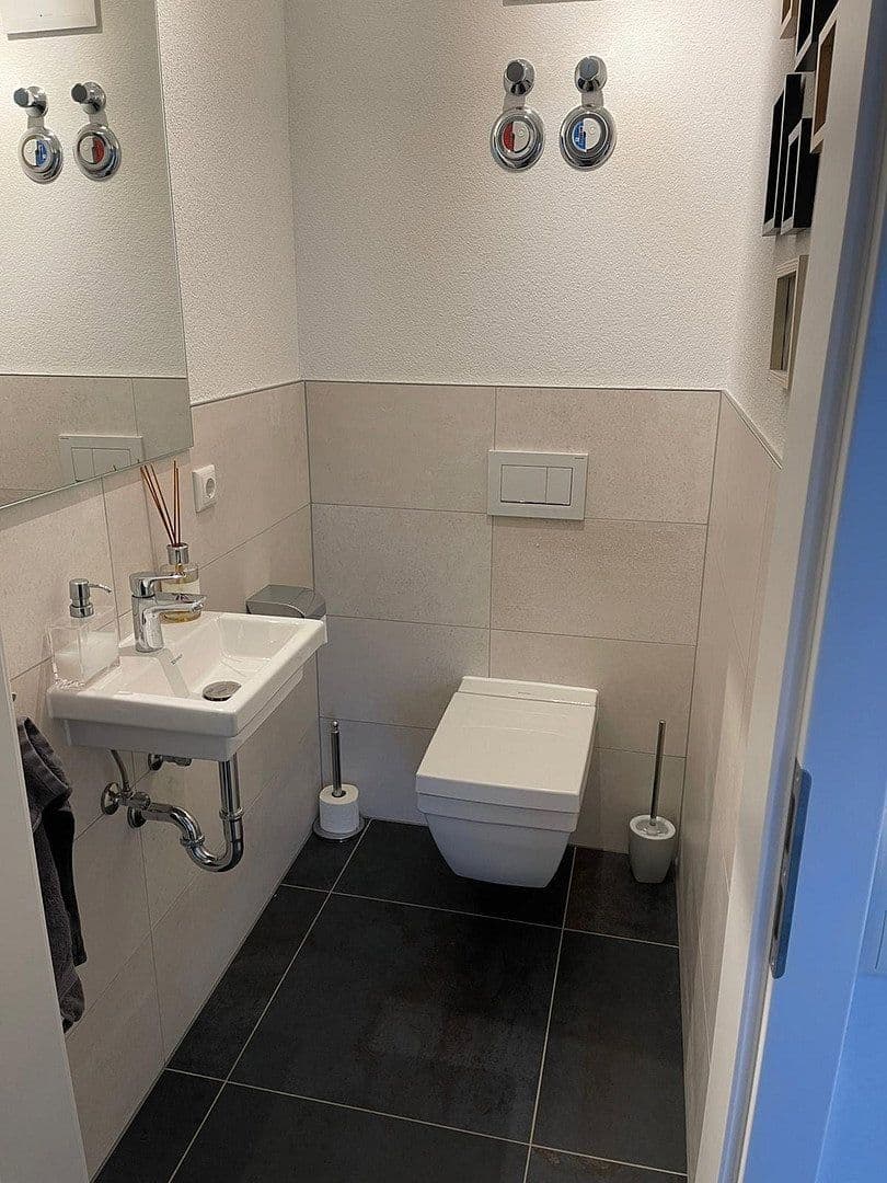 Predaj bytu 3-izbový 105 m², Offenburg, Bádensko-Wurttembersko Predaj bytu 3-izbový 105 m², Offenburg, Bádensko-Wurttembersko