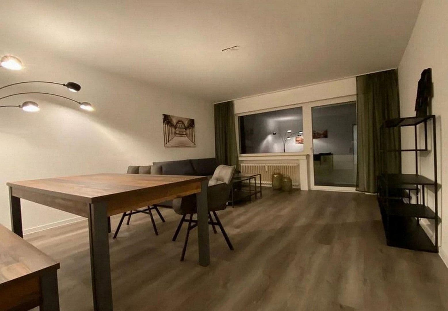 Prenájom bytu 2-izbový 73 m², Ursulastraße 42, Essen, Severné Porýnie - Westfálsko Prenájom bytu 2-izbový 73 m², Ursulastraße 42, Essen, Severné Porýnie - Westfálsko