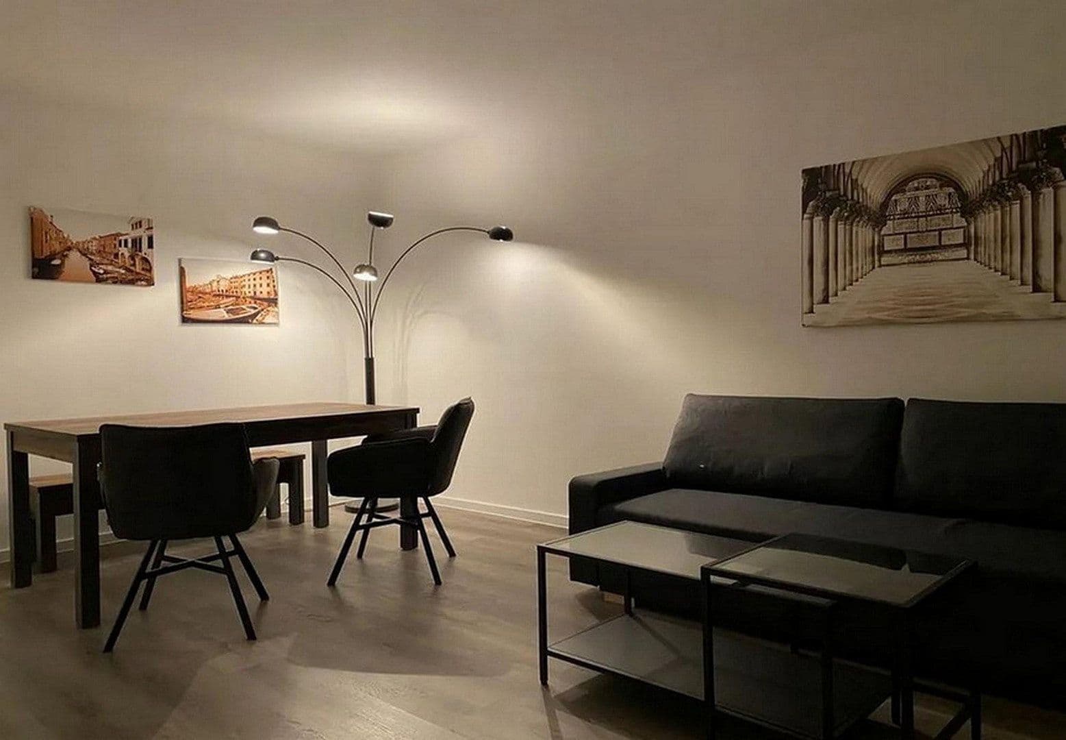Prenájom bytu 2-izbový 73 m², Ursulastraße 42, Essen, Severné Porýnie - Westfálsko Prenájom bytu 2-izbový 73 m², Ursulastraße 42, Essen, Severné Porýnie - Westfálsko