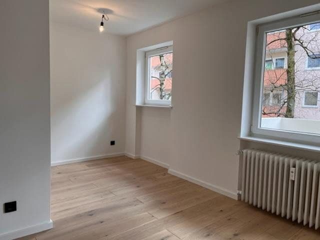Prenájom bytu 1-izbový 28 m², Thusneldastraße 8, München, Bavorsko Prenájom bytu 1-izbový 28 m², Thusneldastraße 8, München, Bavorsko