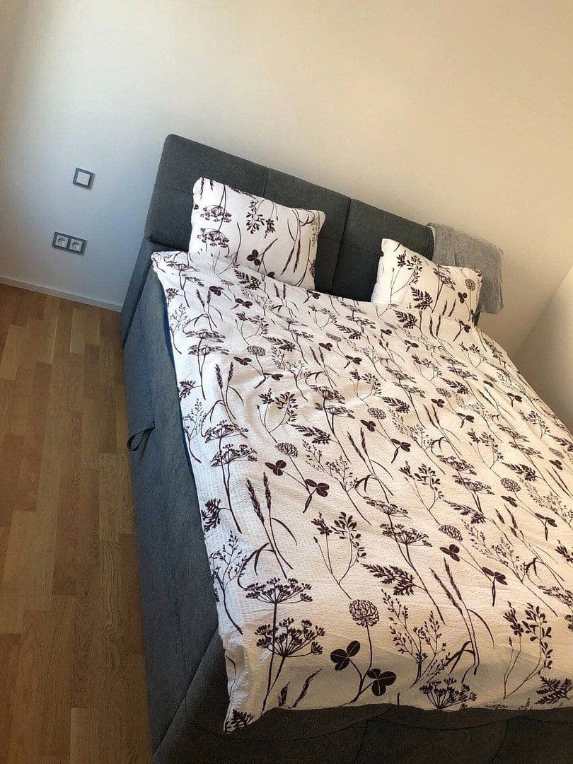 Prenájom bytu 2-izbový 62 m², Sindelfingen, Bádensko-Wurttembersko Prenájom bytu 2-izbový 62 m², Sindelfingen, Bádensko-Wurttembersko