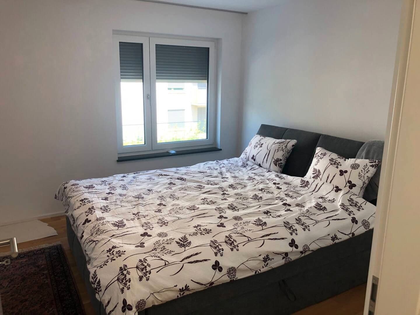 Prenájom bytu 2-izbový 62 m², Sindelfingen, Bádensko-Wurttembersko Prenájom bytu 2-izbový 62 m², Sindelfingen, Bádensko-Wurttembersko