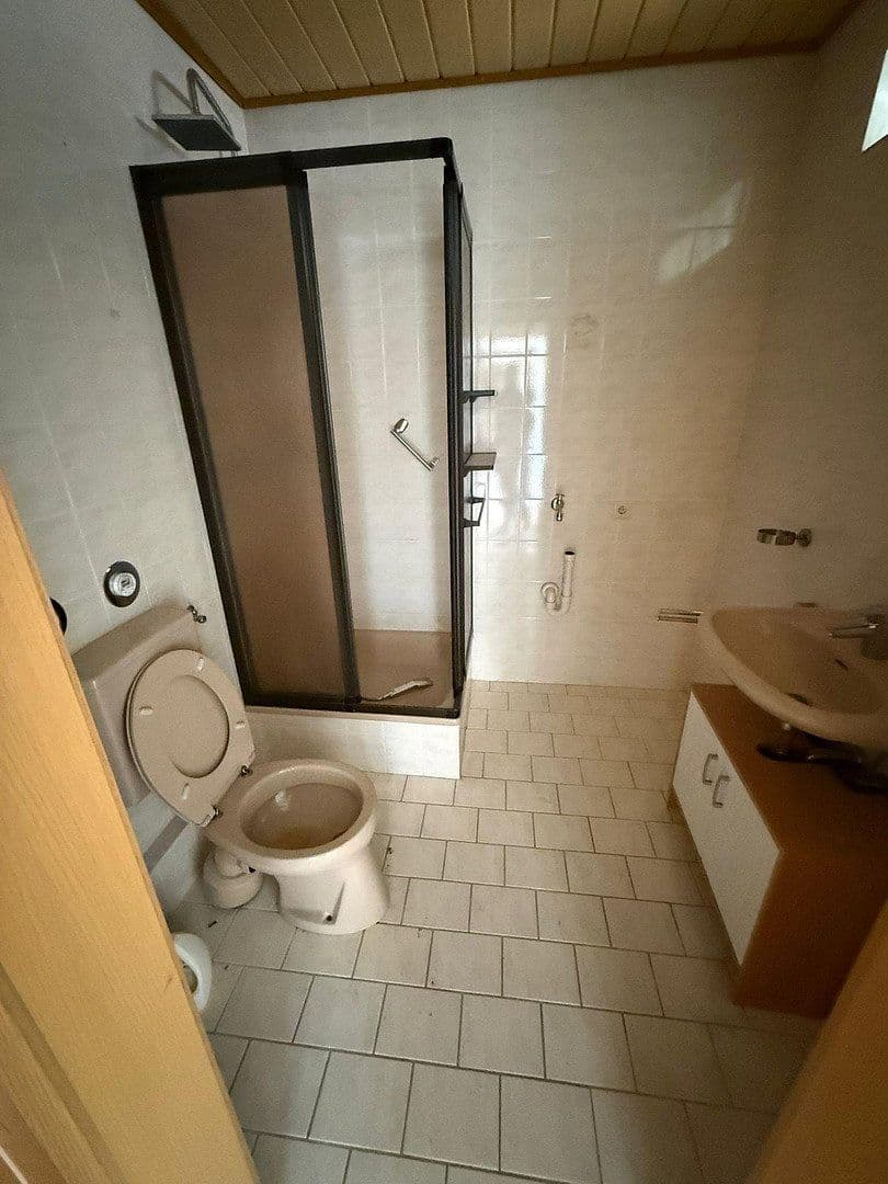 Prenájom bytu 4-izbový 100 m², Hambachstraße 23, Neustadt, Porýnie-Falcko Prenájom bytu 4-izbový 100 m², Hambachstraße 23, Neustadt, Porýnie-Falcko
