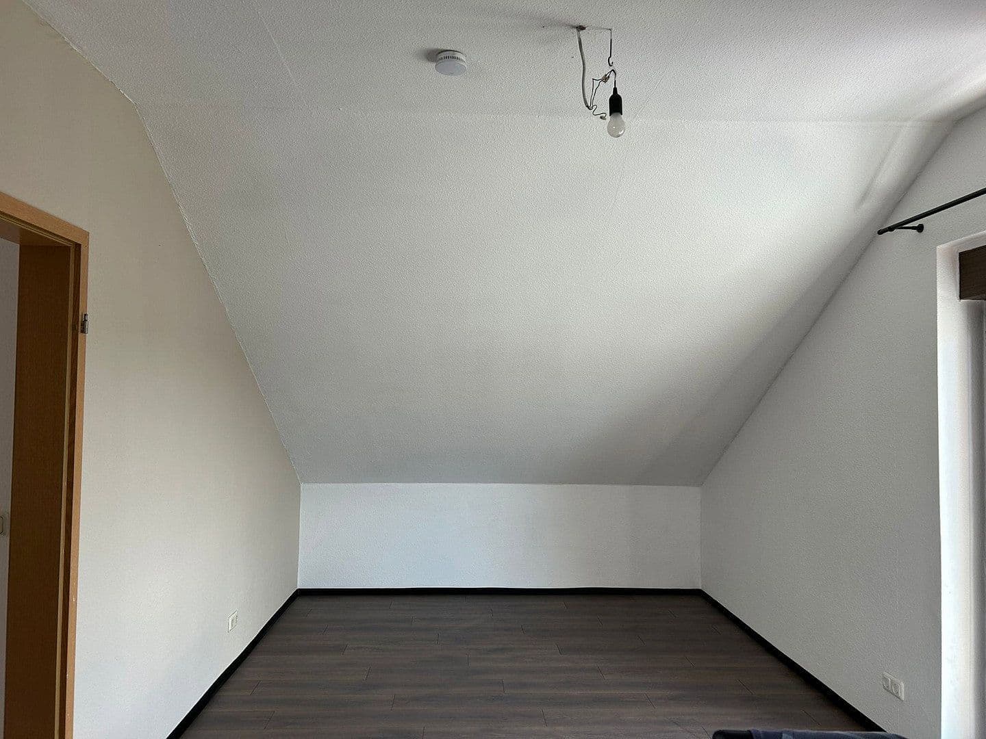 Predaj bytu 1-izbový 33 m², Nieder-Olm, Porýnie-Falcko Predaj bytu 1-izbový 33 m², Nieder-Olm, Porýnie-Falcko