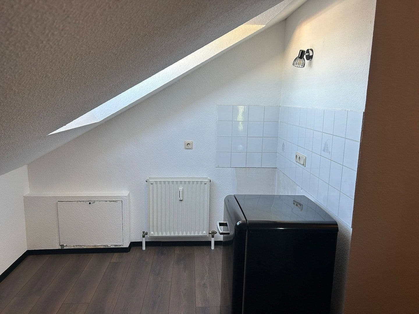 Predaj bytu 1-izbový 33 m², Nieder-Olm, Porýnie-Falcko Predaj bytu 1-izbový 33 m², Nieder-Olm, Porýnie-Falcko