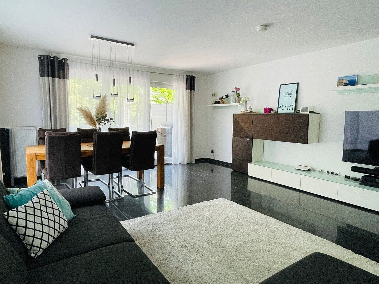 Predaj bytu 3-izbový 97 m², Pforzheim, Bádensko-Wurttembersko Predaj bytu 3-izbový 97 m², Pforzheim, Bádensko-Wurttembersko