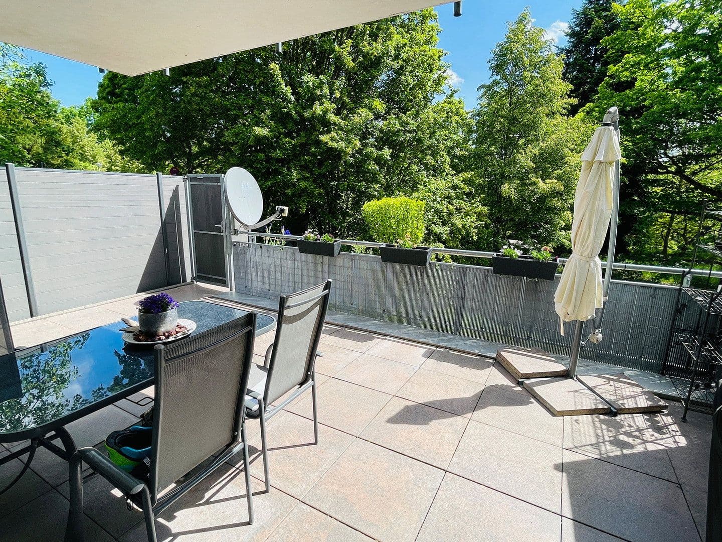 Predaj bytu 3-izbový 97 m², Pforzheim, Bádensko-Wurttembersko Predaj bytu 3-izbový 97 m², Pforzheim, Bádensko-Wurttembersko