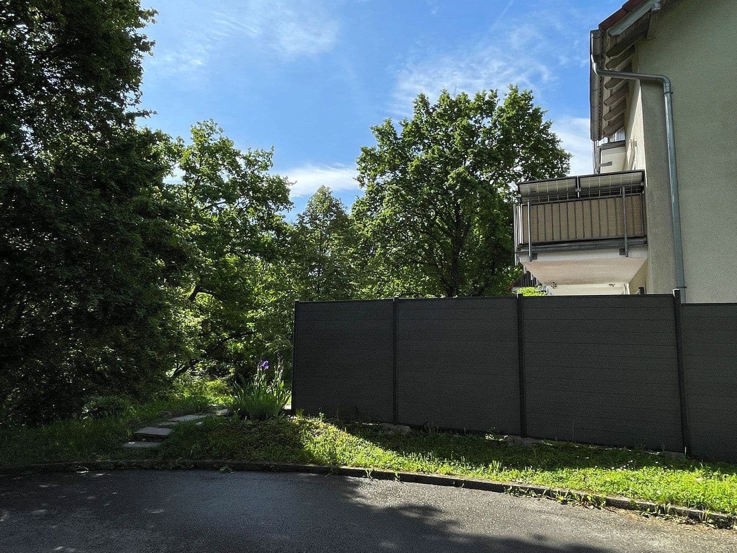 Predaj bytu 3-izbový 97 m², Pforzheim, Bádensko-Wurttembersko Predaj bytu 3-izbový 97 m², Pforzheim, Bádensko-Wurttembersko
