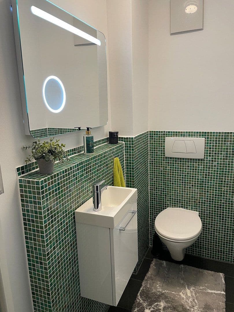 Predaj bytu 3-izbový 97 m², Pforzheim, Bádensko-Wurttembersko Predaj bytu 3-izbový 97 m², Pforzheim, Bádensko-Wurttembersko