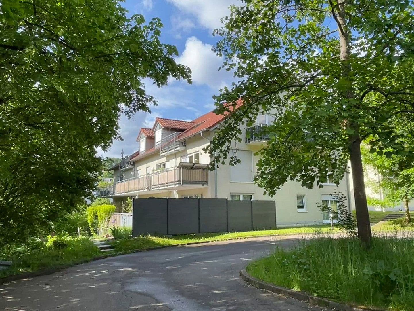 Predaj bytu 3-izbový 97 m², Pforzheim, Bádensko-Wurttembersko Predaj bytu 3-izbový 97 m², Pforzheim, Bádensko-Wurttembersko