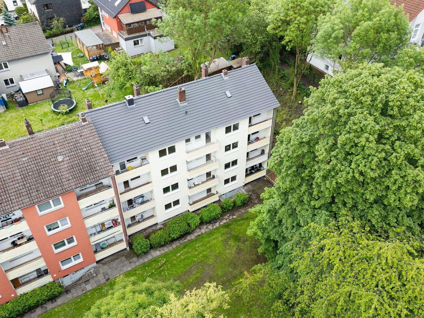 Predaj domu 626 m², pozemek 1.425 m², Hamm, Severné Porýnie - Westfálsko Predaj domu 626 m², pozemek 1.425 m², Hamm, Severné Porýnie - Westfálsko
