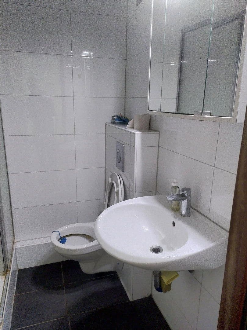 Prenájom bytu 3-izbový 83 m², Platanenallee 13, Kerpen, Severné Porýnie - Westfálsko Prenájom bytu 3-izbový 83 m², Platanenallee 13, Kerpen, Severné Porýnie - Westfálsko