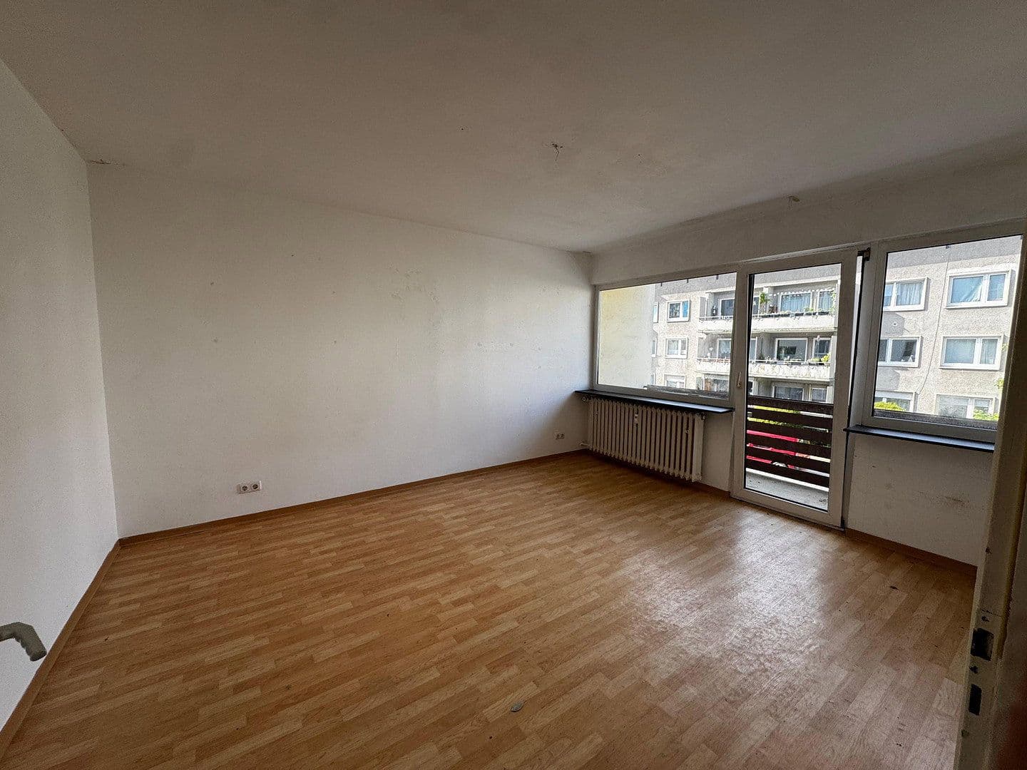 Prenájom bytu 3-izbový 73 m², Roßdörfer Str. 69, Darmstadt, Hesensko Prenájom bytu 3-izbový 73 m², Roßdörfer Str. 69, Darmstadt, Hesensko