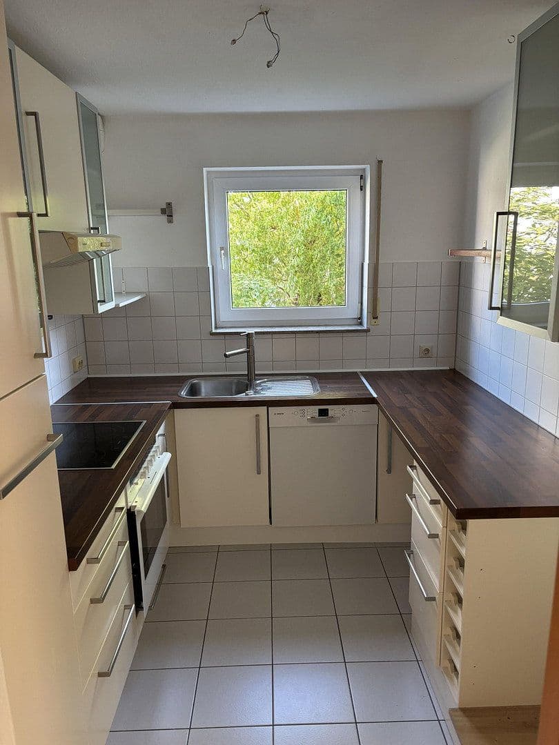 Predaj bytu 3-izbový 76 m², Weinstadt, Bádensko-Wurttembersko Predaj bytu 3-izbový 76 m², Weinstadt, Bádensko-Wurttembersko