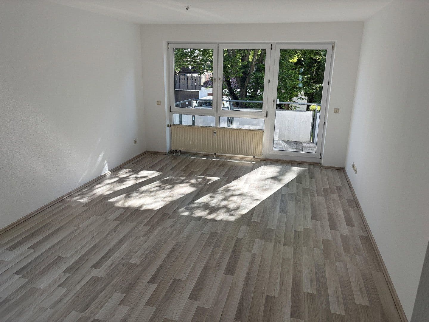Predaj bytu 3-izbový 76 m², Weinstadt, Bádensko-Wurttembersko Predaj bytu 3-izbový 76 m², Weinstadt, Bádensko-Wurttembersko