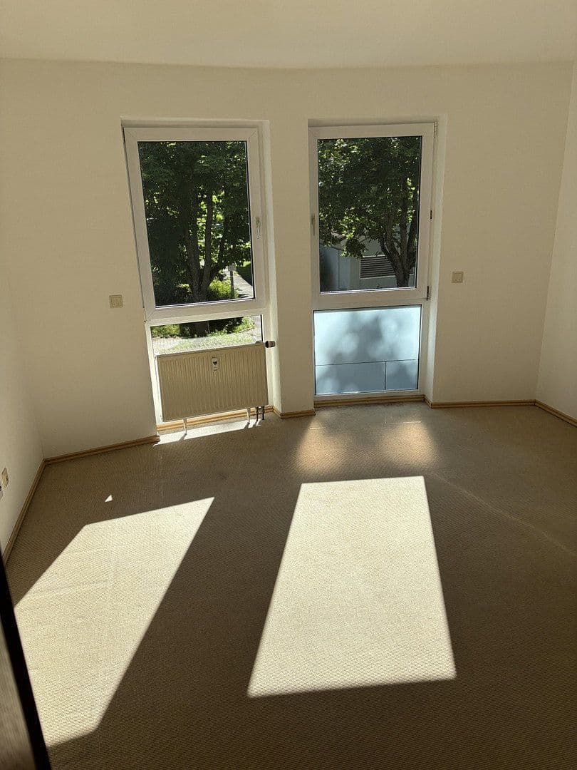 Predaj bytu 3-izbový 76 m², Weinstadt, Bádensko-Wurttembersko Predaj bytu 3-izbový 76 m², Weinstadt, Bádensko-Wurttembersko