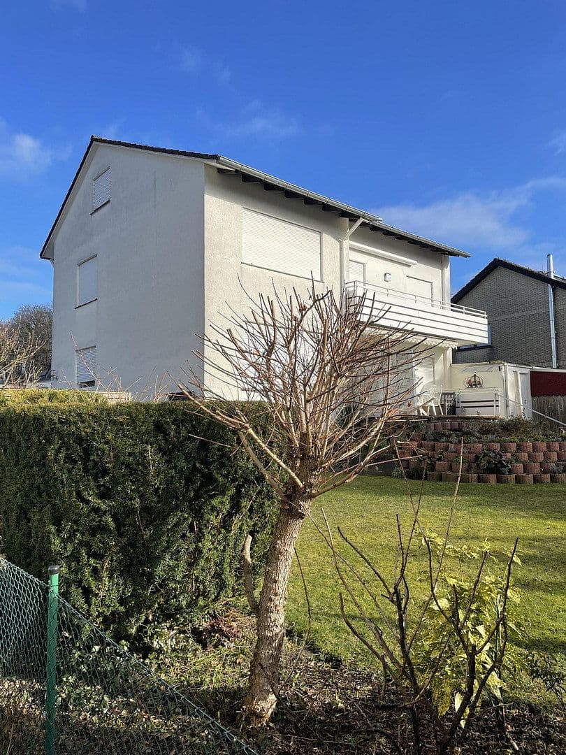 Predaj domu 145 m², pozemek 600 m², Detmold, Severné Porýnie - Westfálsko Predaj domu 145 m², pozemek 600 m², Detmold, Severné Porýnie - Westfálsko