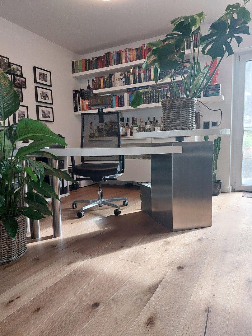 Predaj domu 194 m², pozemek 476 m², Tullastr. 35, Bruchsal, Bádensko-Wurttembersko Predaj domu 194 m², pozemek 476 m², Tullastr. 35, Bruchsal, Bádensko-Wurttembersko
