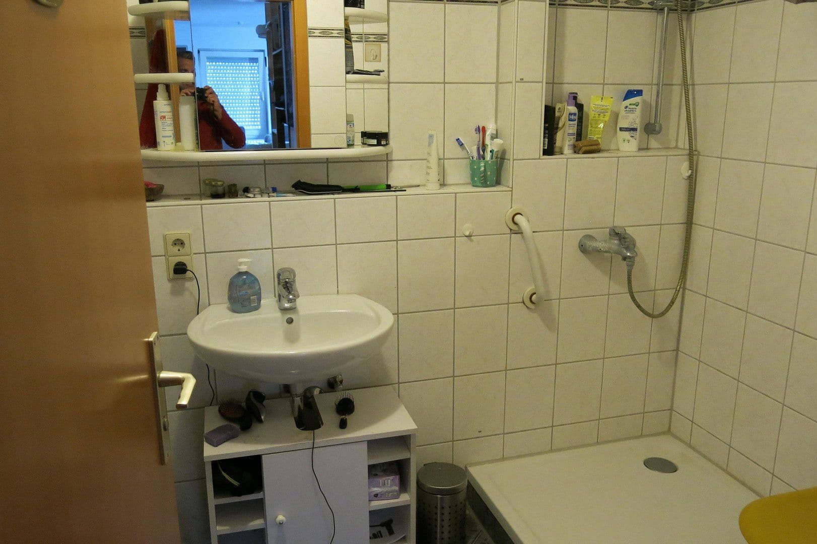 Prenájom bytu 2-izbový 60 m², Zell unter Aichelberg, Bádensko-Wurttembersko Prenájom bytu 2-izbový 60 m², Zell unter Aichelberg, Bádensko-Wurttembersko