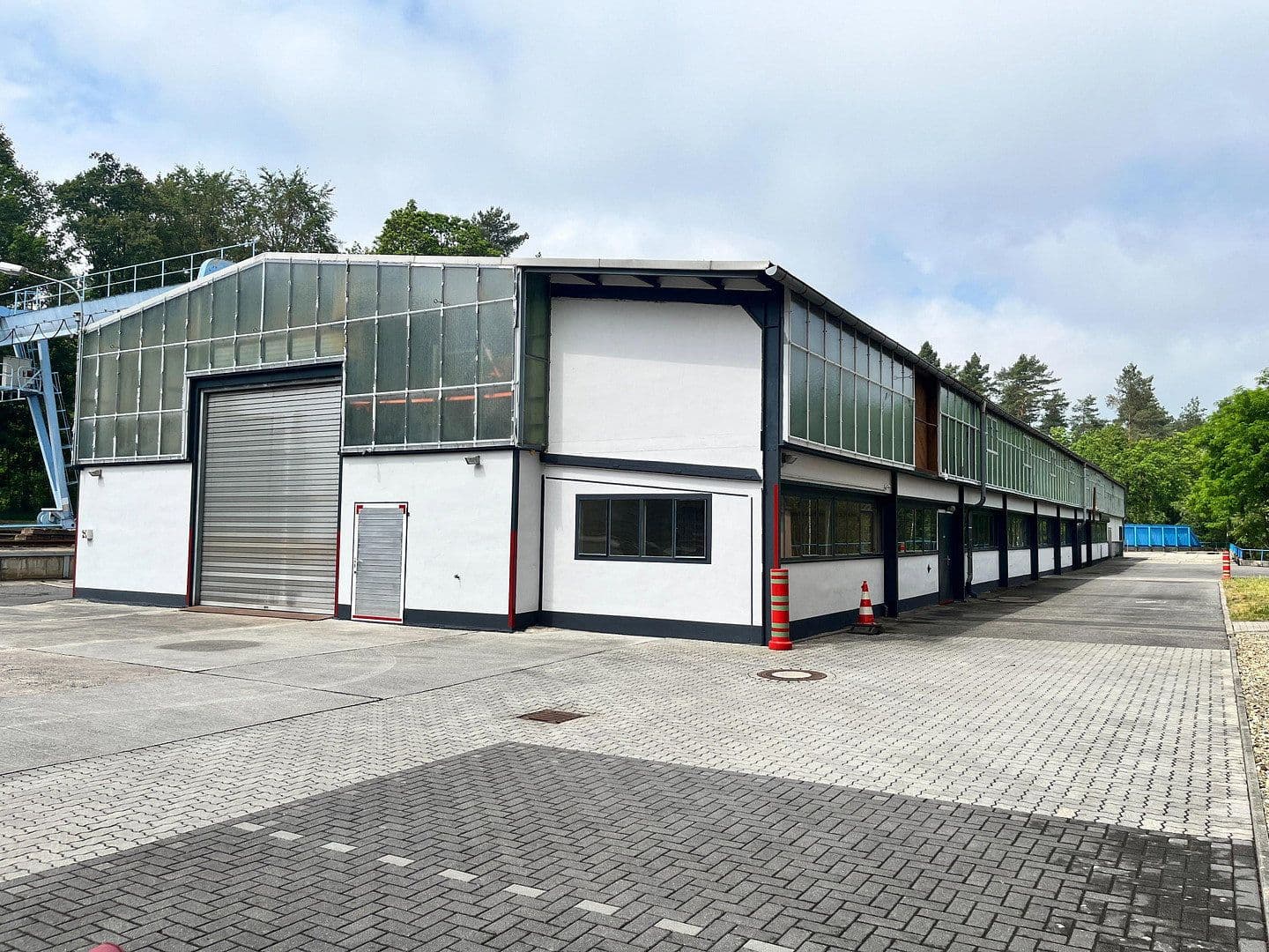 Prenájom nebytového priestoru 9.536 m², Niesky, Sasko Prenájom nebytového priestoru 9.536 m², Niesky, Sasko