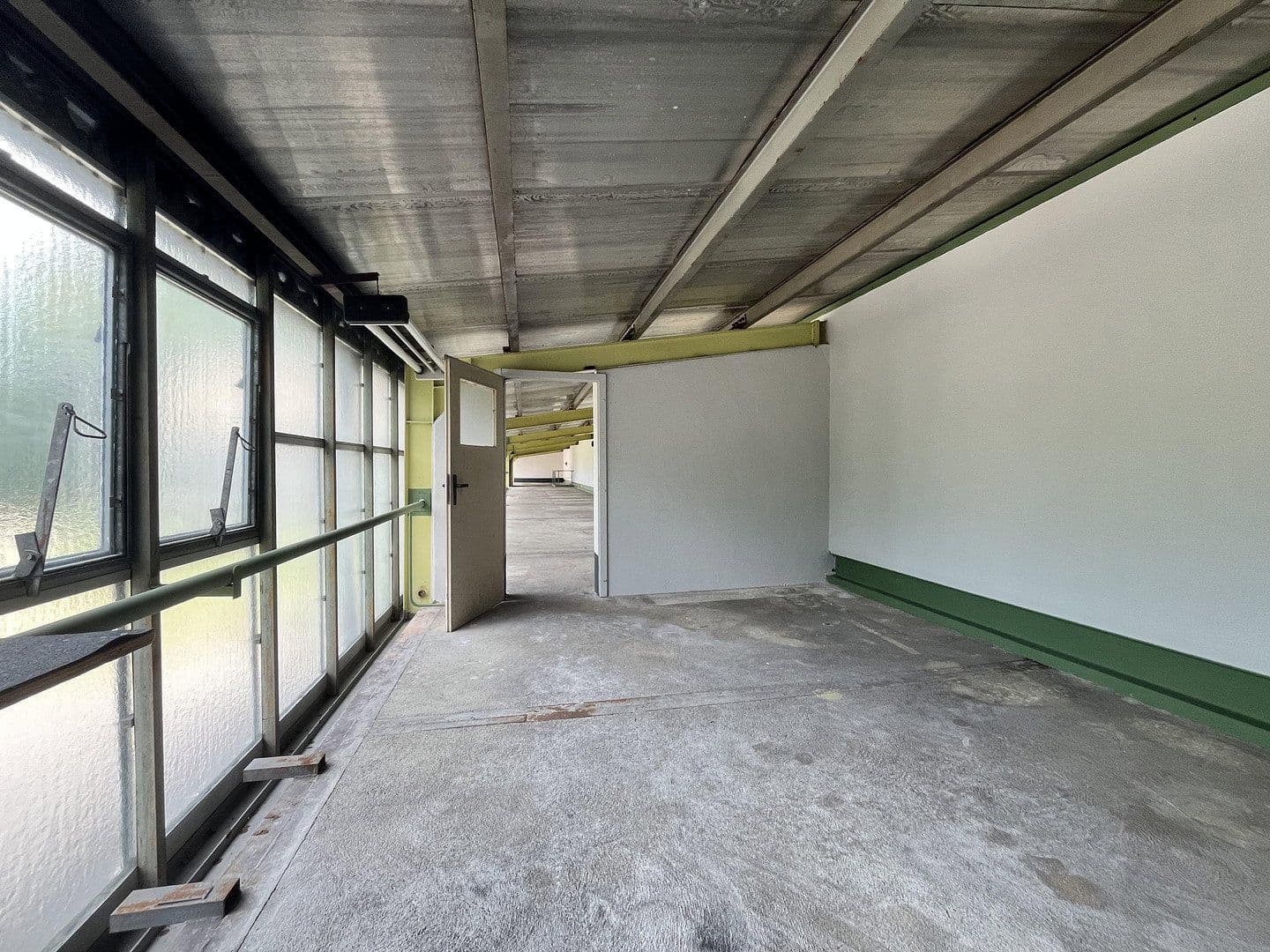 Prenájom nebytového priestoru 9.536 m², Niesky, Sasko Prenájom nebytového priestoru 9.536 m², Niesky, Sasko