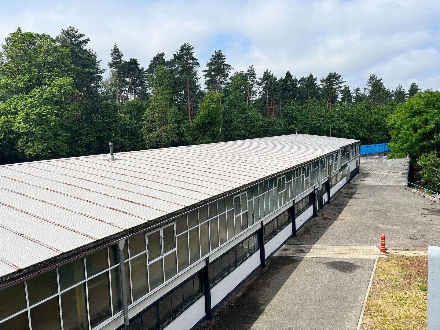 Prenájom nebytového priestoru 9.536 m², Niesky, Sasko Prenájom nebytového priestoru 9.536 m², Niesky, Sasko