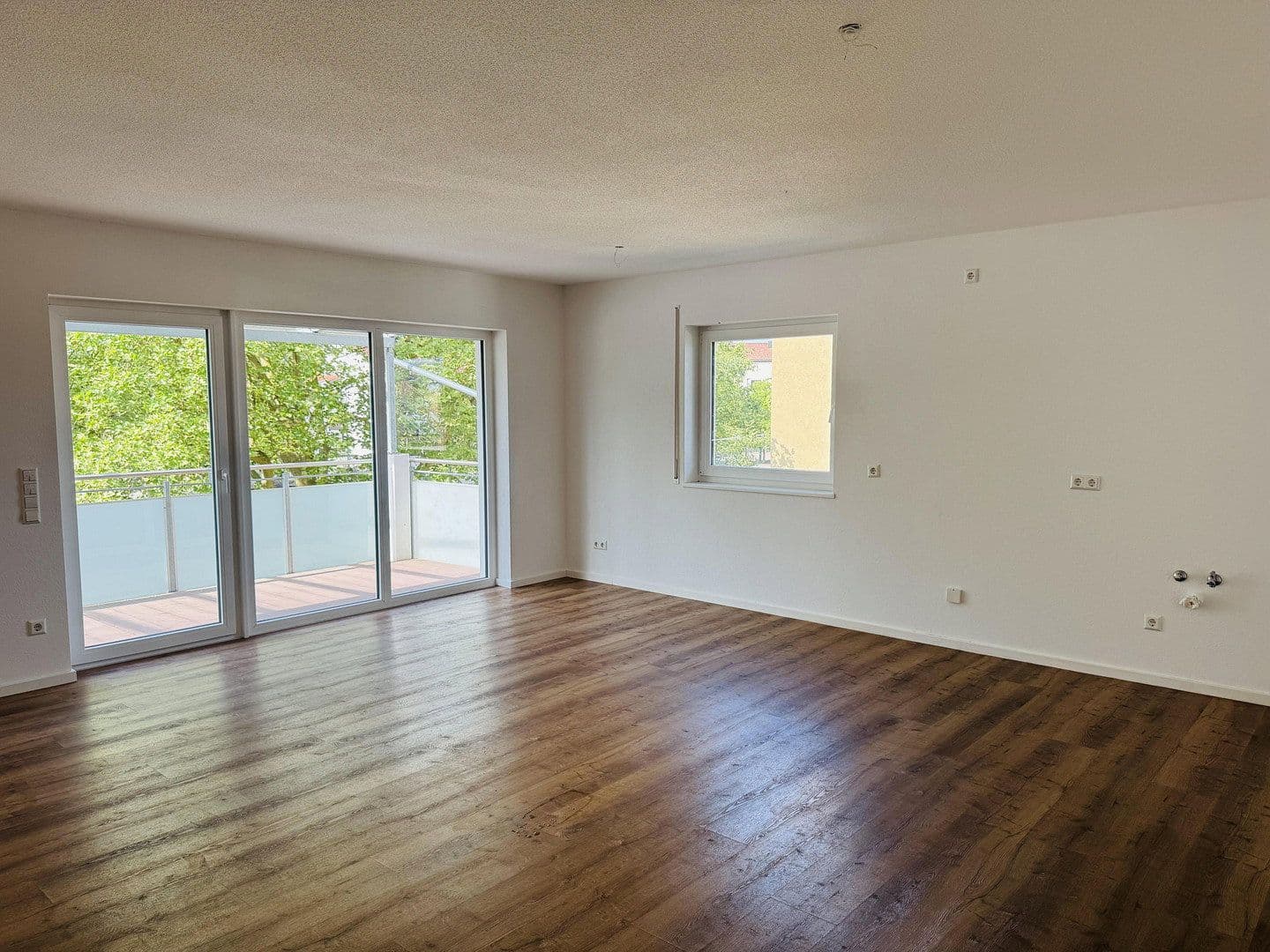Prenájom bytu 3-izbový 84 m², Freilassing, Bavorsko Prenájom bytu 3-izbový 84 m², Freilassing, Bavorsko