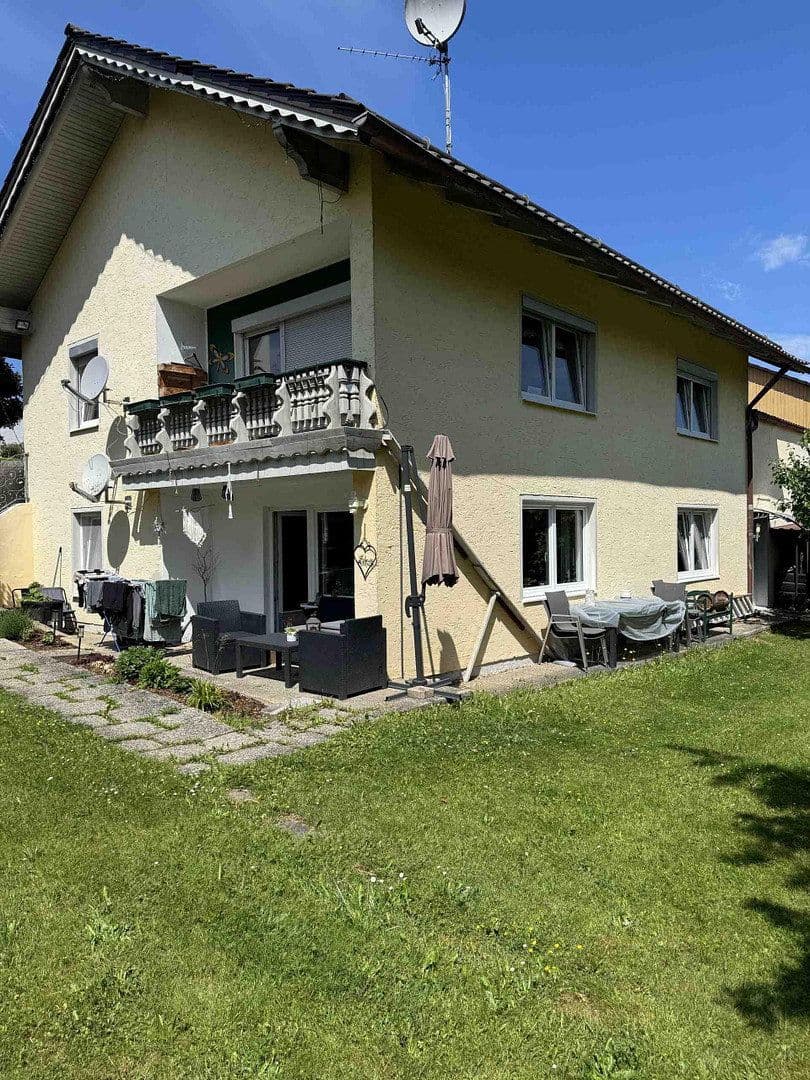 Prenájom bytu 3-izbový 88 m², Waldstraße 33, Salzweg, Bavorsko Prenájom bytu 3-izbový 88 m², Waldstraße 33, Salzweg, Bavorsko