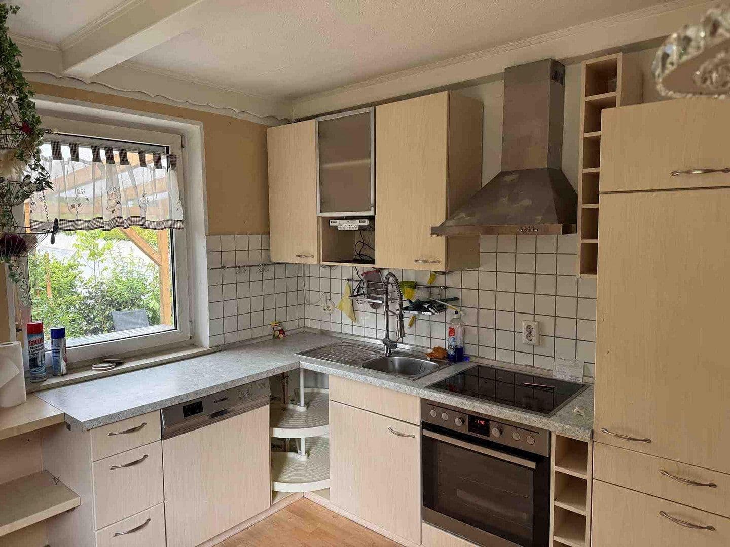 Prenájom bytu 3-izbový 88 m², Waldstraße 33, Salzweg, Bavorsko Prenájom bytu 3-izbový 88 m², Waldstraße 33, Salzweg, Bavorsko