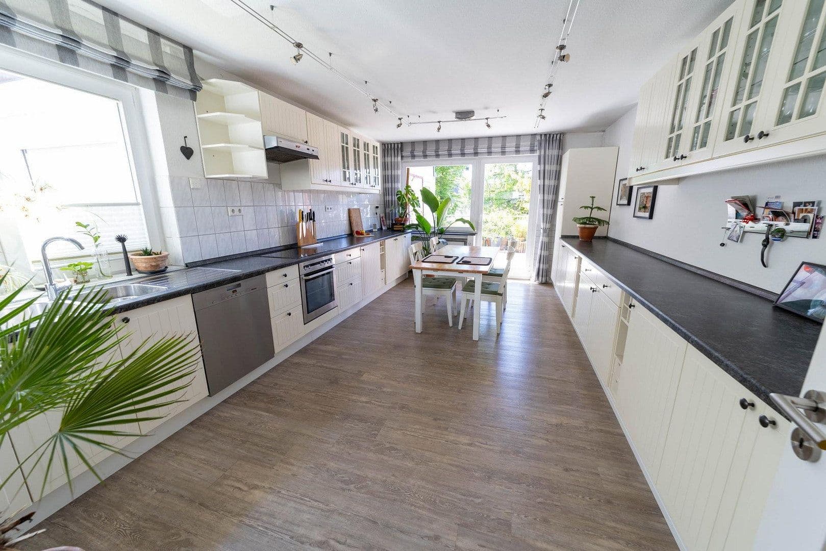 Predaj domu 320 m², pozemek 522 m², Remscheid, Severné Porýnie - Westfálsko Predaj domu 320 m², pozemek 522 m², Remscheid, Severné Porýnie - Westfálsko