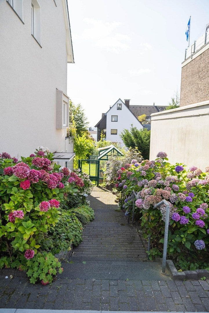 Predaj domu 320 m², pozemek 522 m², Remscheid, Severné Porýnie - Westfálsko Predaj domu 320 m², pozemek 522 m², Remscheid, Severné Porýnie - Westfálsko